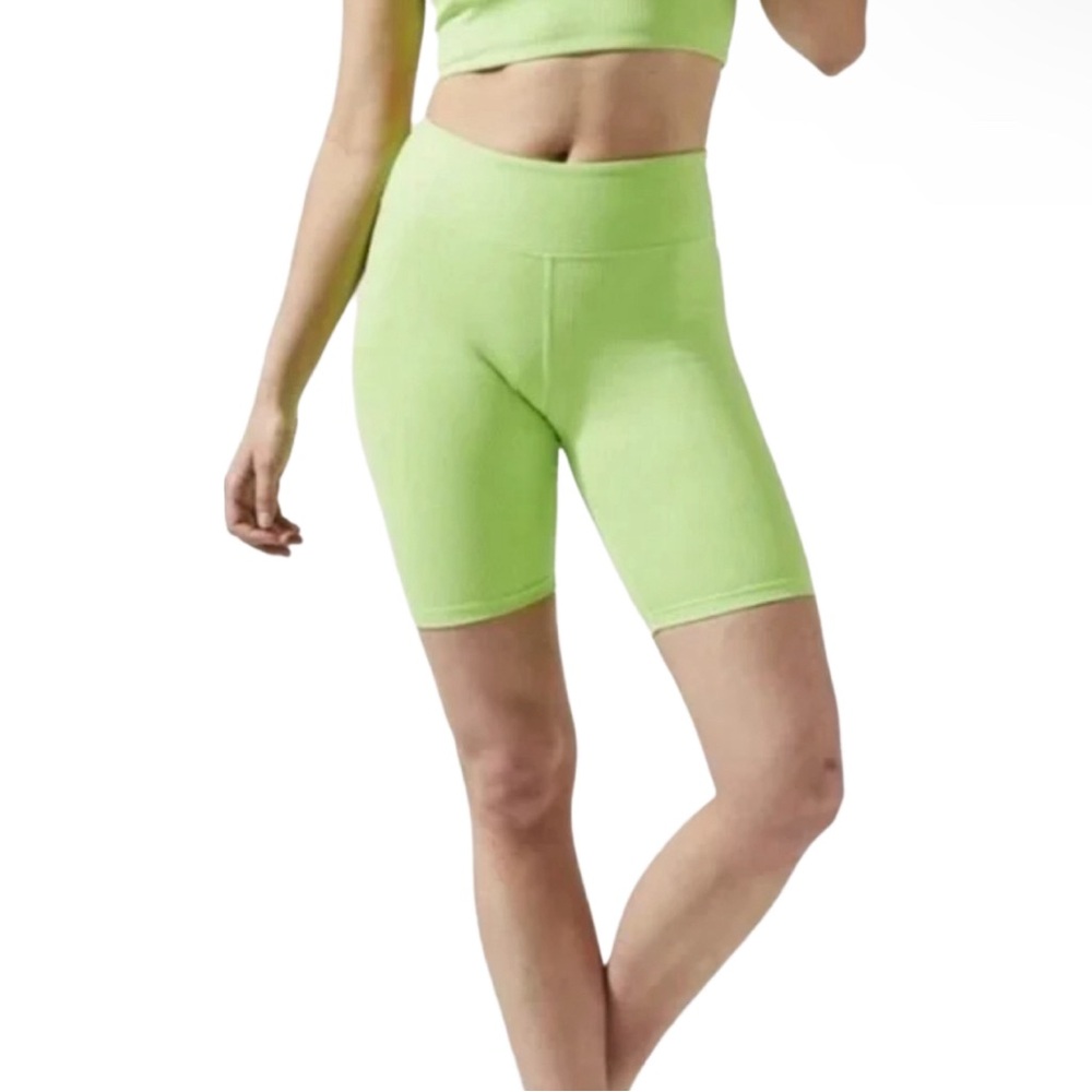Year Of Ours x Bandier Lime Green Biker Shorts Size Small ⭐️